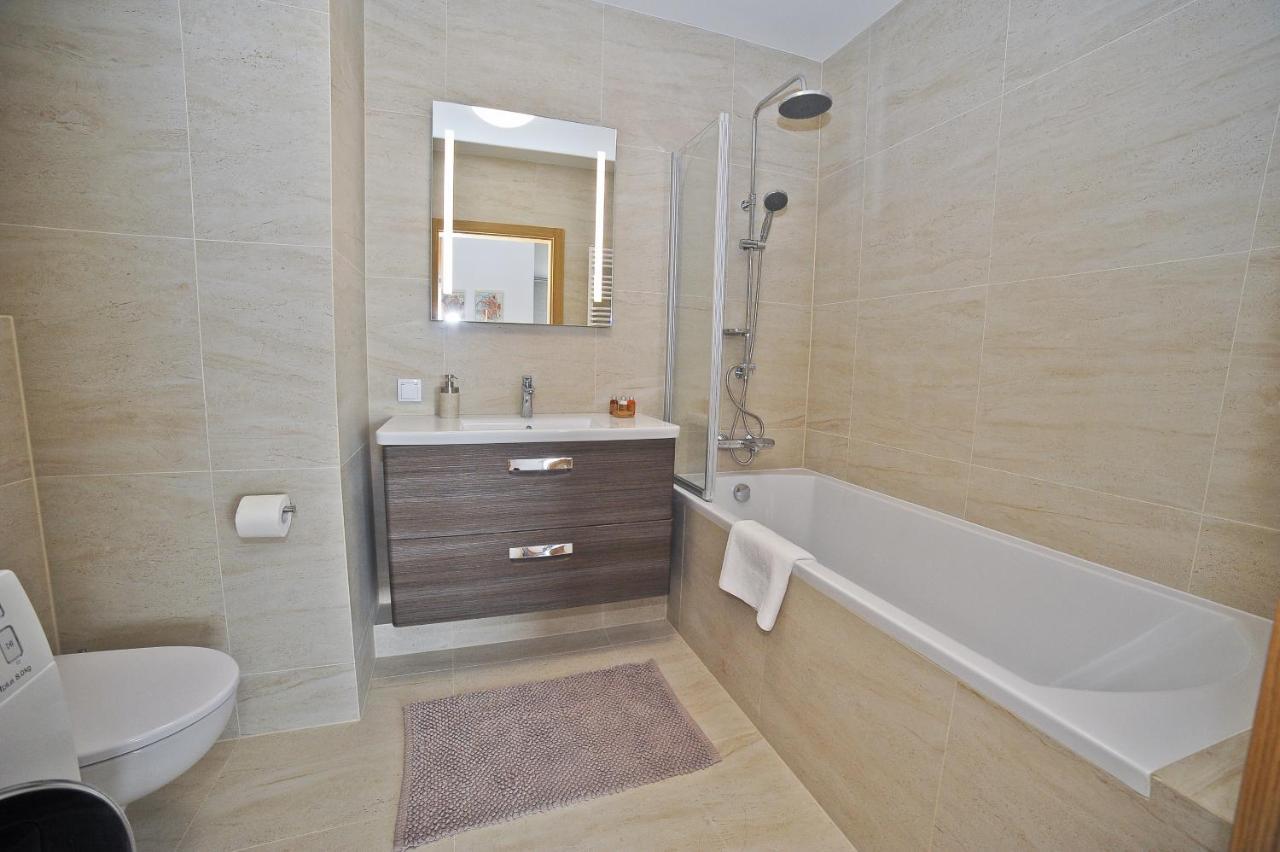 Grand Apartments - Three Bedrooms With Panorama Of The Old Town Gdansk Ngoại thất bức ảnh